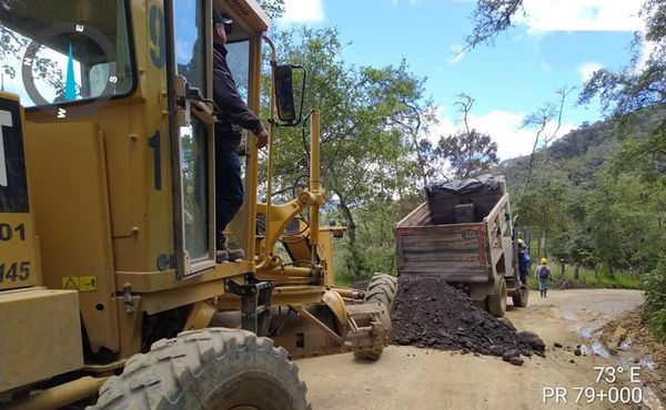 Por falta de seguridad se suspenden obras viales en el Macizo Colombiano