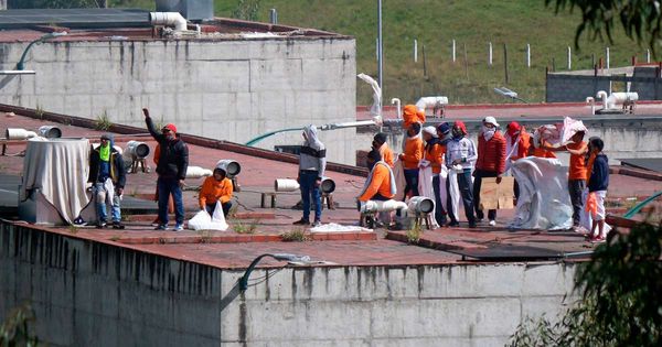 Ecuador: motín en la cárcel de Guayaquil dejó como saldo un muerto y cuatro heridos.