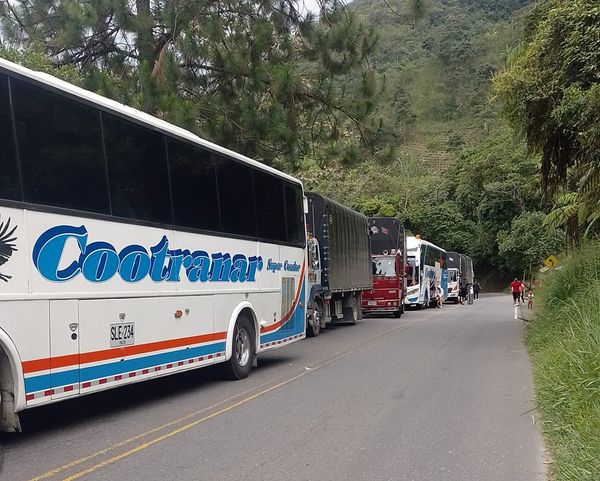 Vía Panamericana al sur del Cauca completa tres días bloqueada