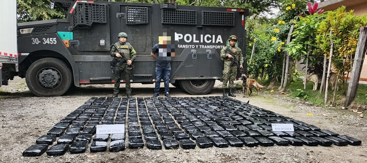 Golpe al narcotráfico en el Cauca: incautan más de una tonelada de ...