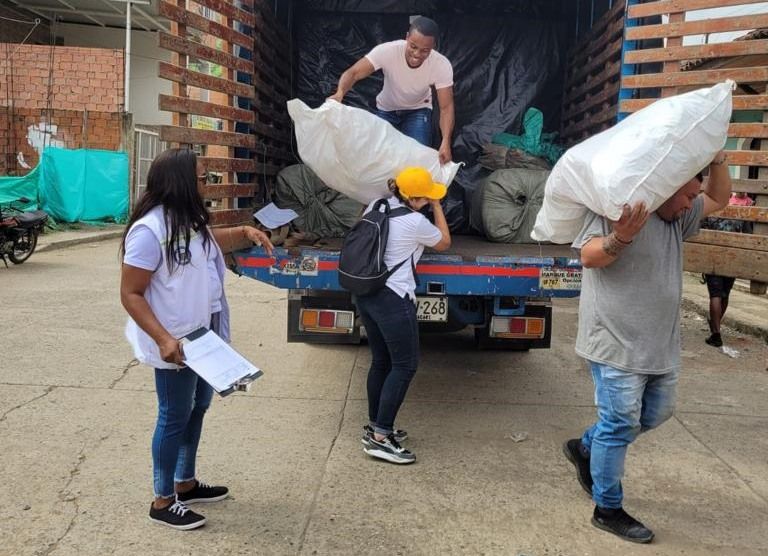Llegan ayudas humanitarias a habitantes de Suárez, Buenos Aires, Argelia y La Vega, en Cauca