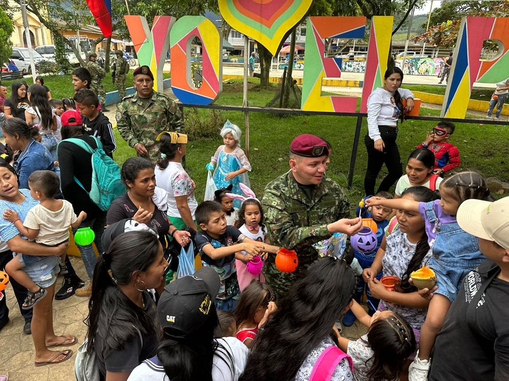 Ejército Nacional continua comprometido con la seguridad y el bienestar en El Plateado, Cauca