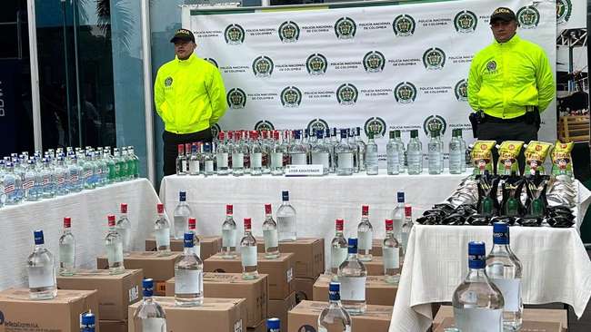 Incautaron 1.330 botellas de licor adulterado que iban a ser vendidas en la Feria de Cali