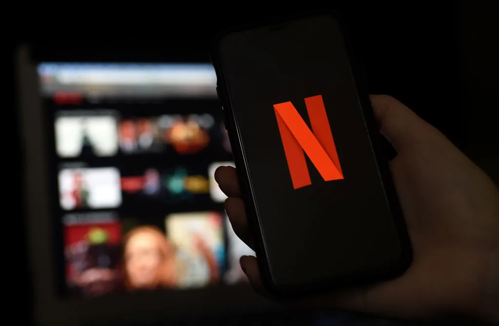 Gobierno Petro aprobó decreto para cobrar nuevo impuesto a Netflix y Spotify