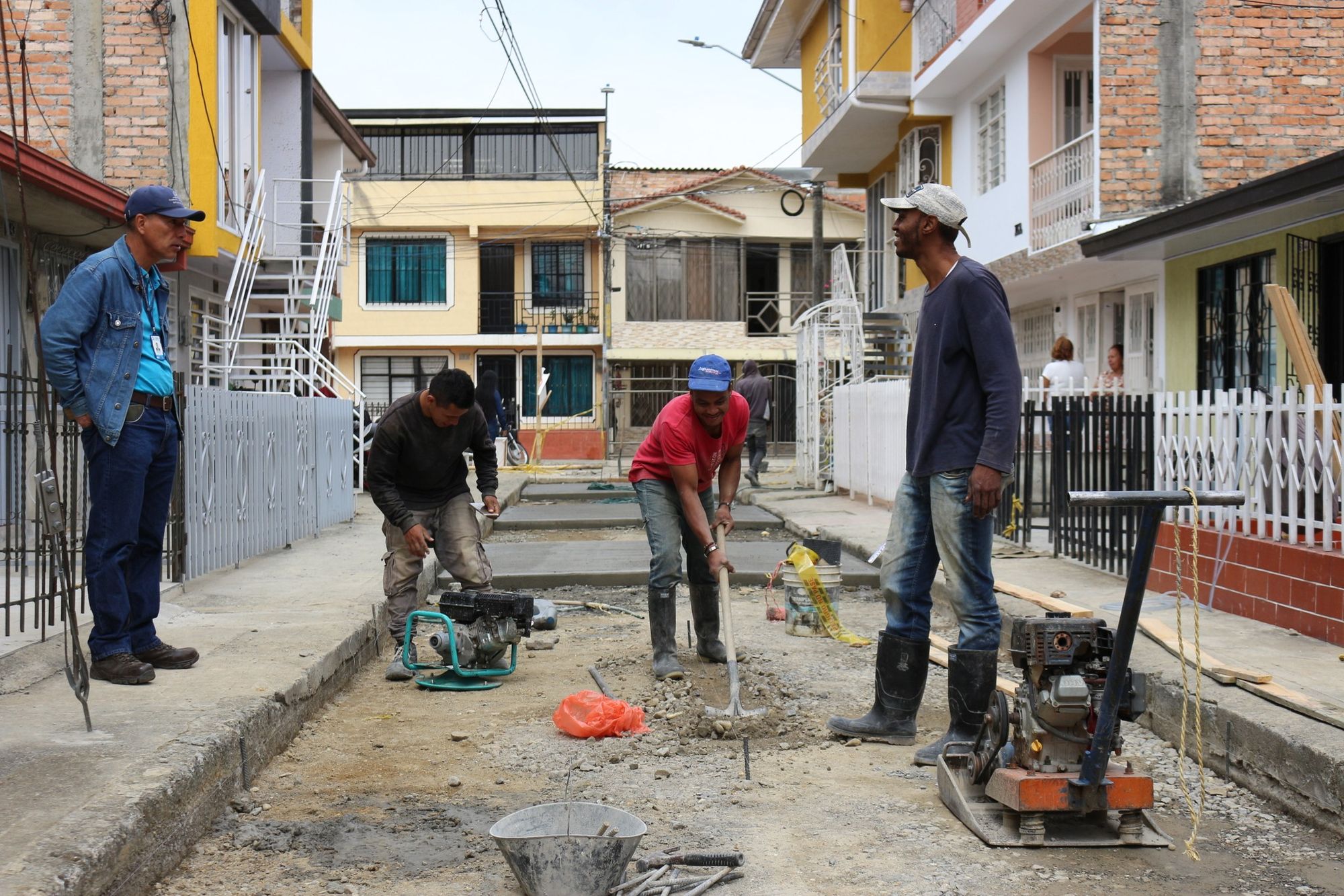 Mejoras en el Barrio Pajonal: Inversión en Infraestructura para un Futuro Sostenible