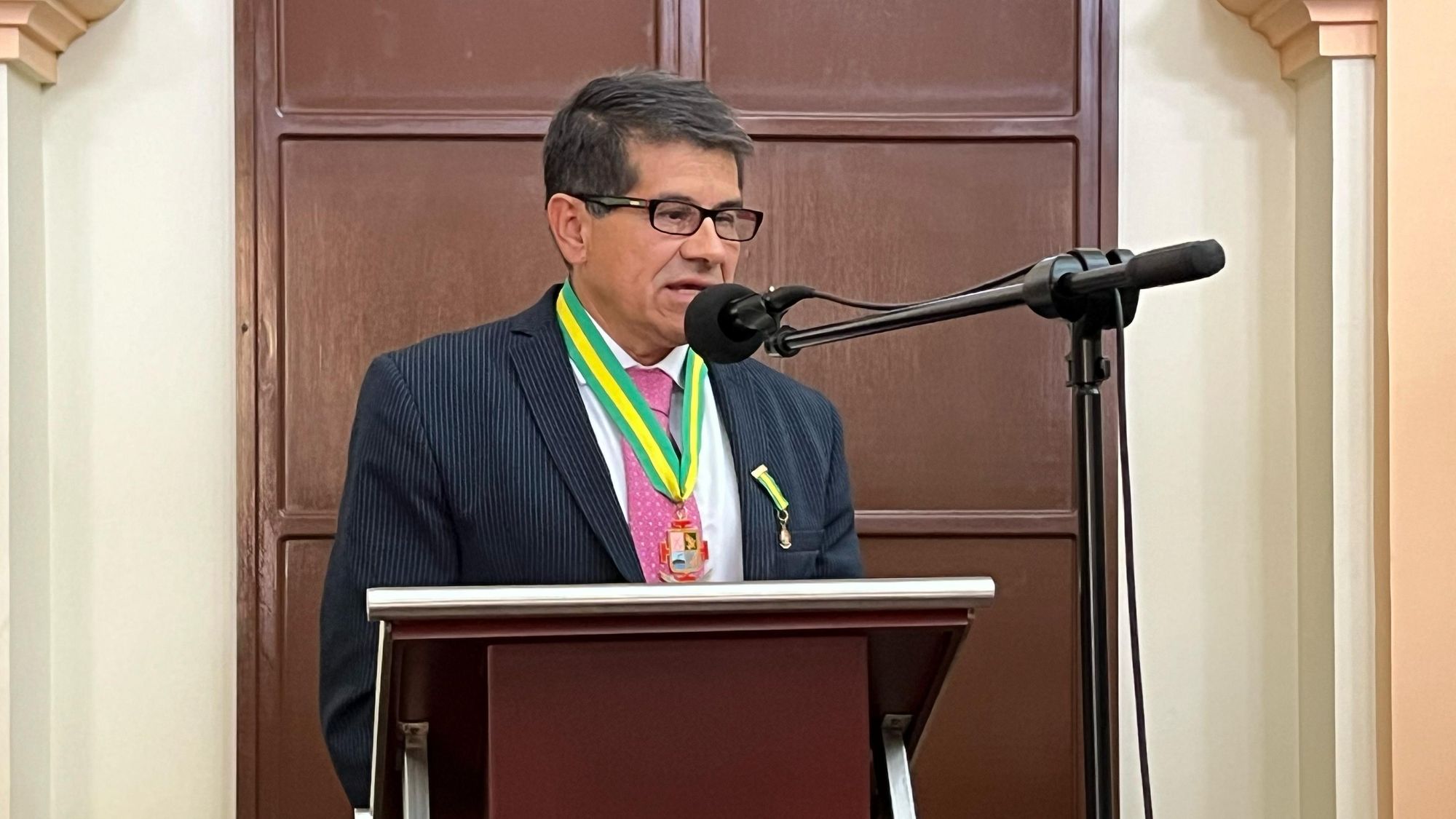 Asamblea del Cauca otorgó la “Cruz de comendador del Gran Cauca” al gerente de la ESE Tierradentro Dumer Cifuentes Piamba