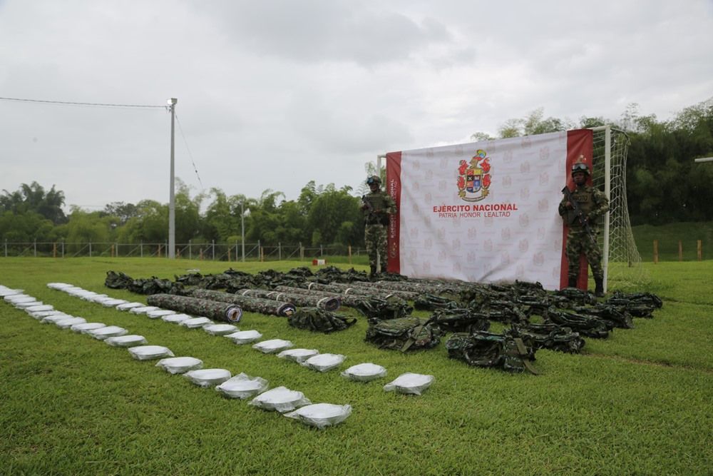 Tropas del Ejército incautaron material de intendencia usado por disidencias en el sur del Cauca