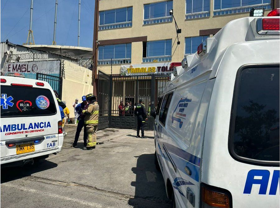 Diez heridos tras la explosión en empresa de tamales