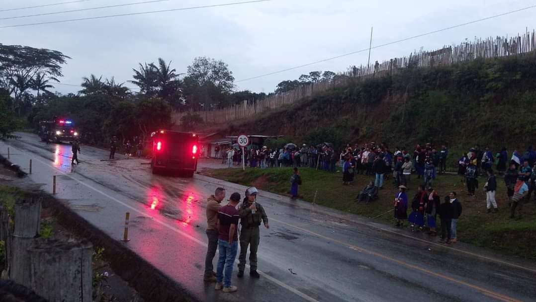 Desbloquean la vía Panamericana tras protesta de algunos comuneros misak