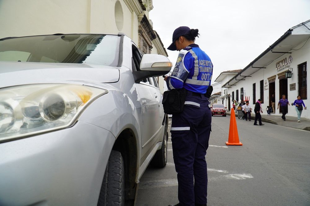 Tránsito trabaja en la recuperación de la movilidad vial en la ciudad