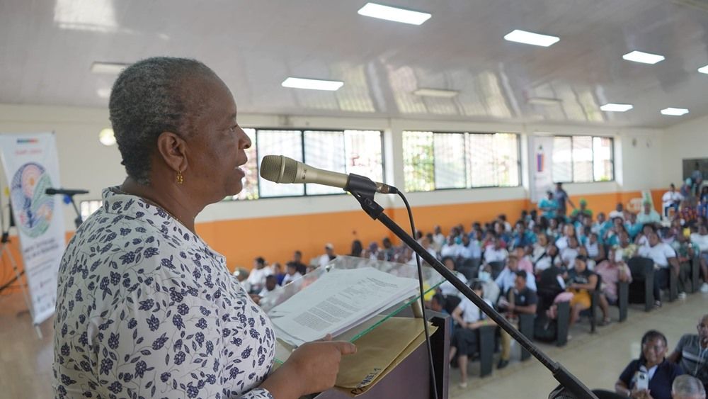 Compromiso con la educación: Sol Inés Larrahondo visita Guapi, Cauca