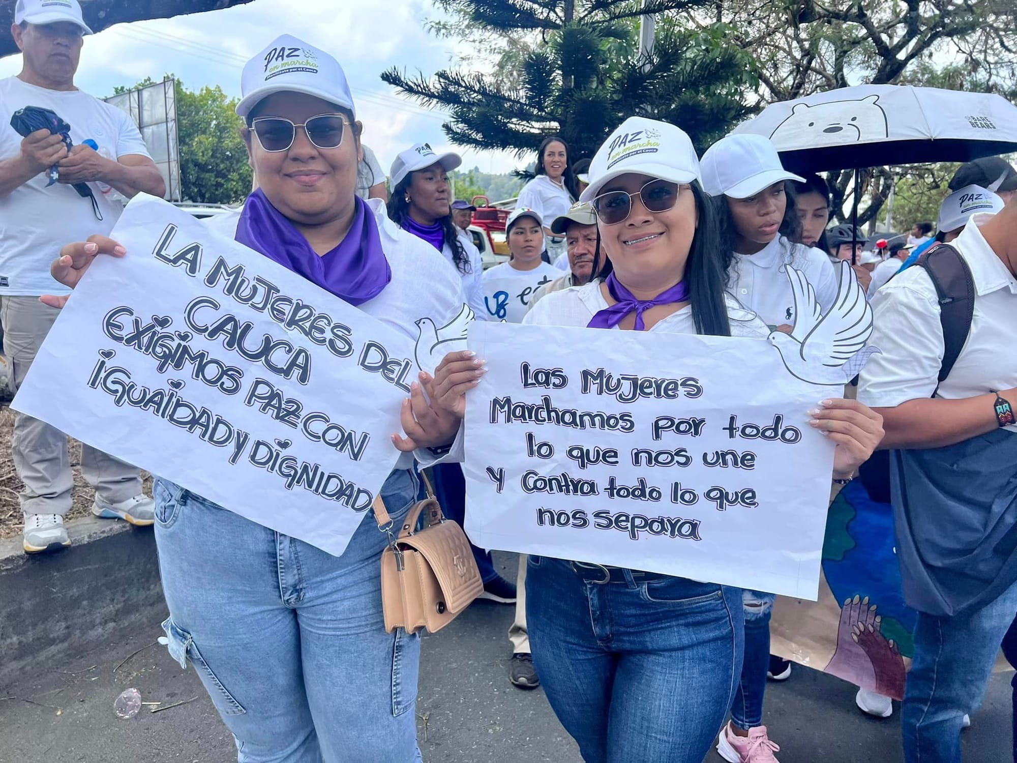 Las mujeres caucanas marcharon masivamente para rechazar todas las manifestaciones de violencia