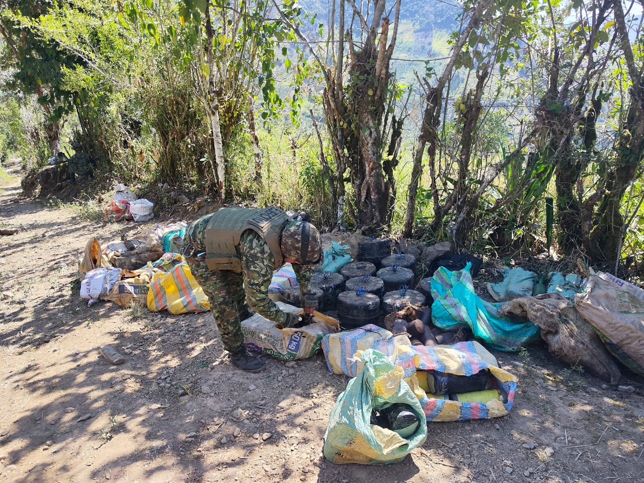 Ejército incautó un amplio lote de explosivos en Nariño