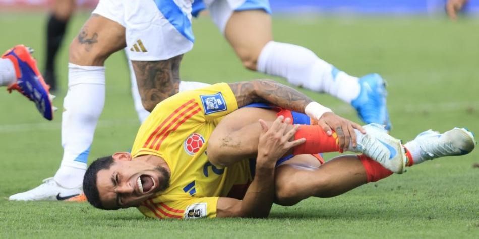 Revelan los audios del VAR en el penalti Colombia vs Argentina