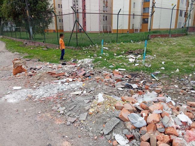 Cuando los payaneses deben caminar en medio de la basura