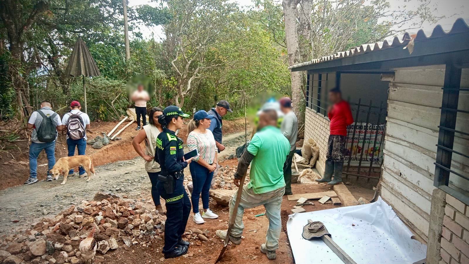 La Policía Metropolitana de Popayán acompaña acciones de control urbanístico en el Cerro de las Tres Cruces