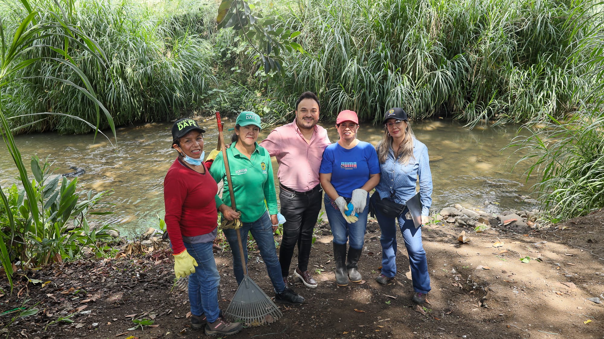 Administración municipal lidera jornada de limpieza y  recuperación del río Molino