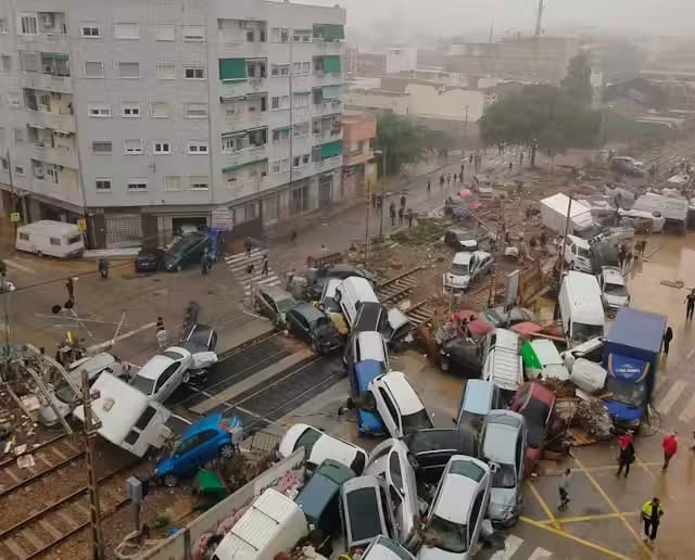 Ascienden a 211 los muertos  en Valencia por el temporal DANA, según el reporte de las autoridades