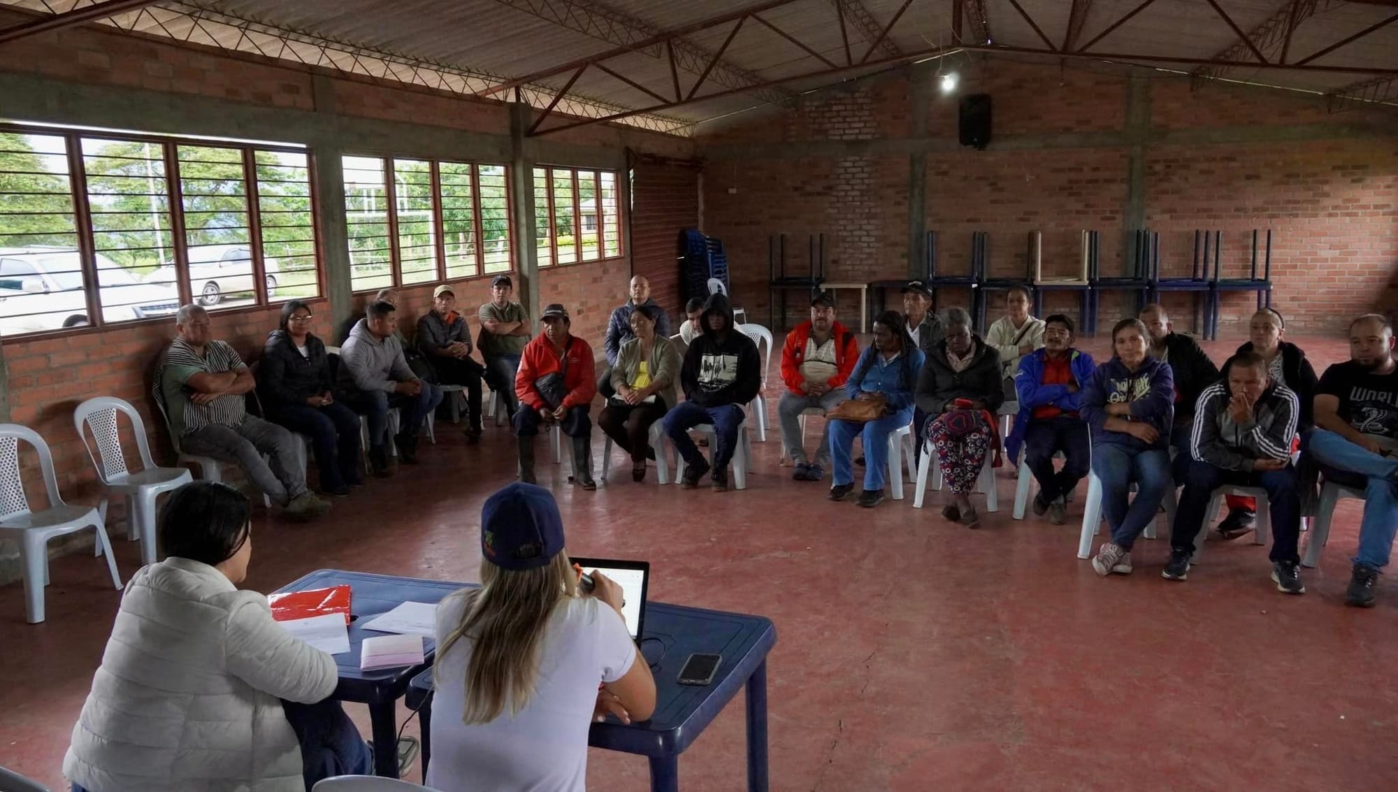 Gobernación del Cauca socializa con la comunidad la construcción La Depresión - La Sierra