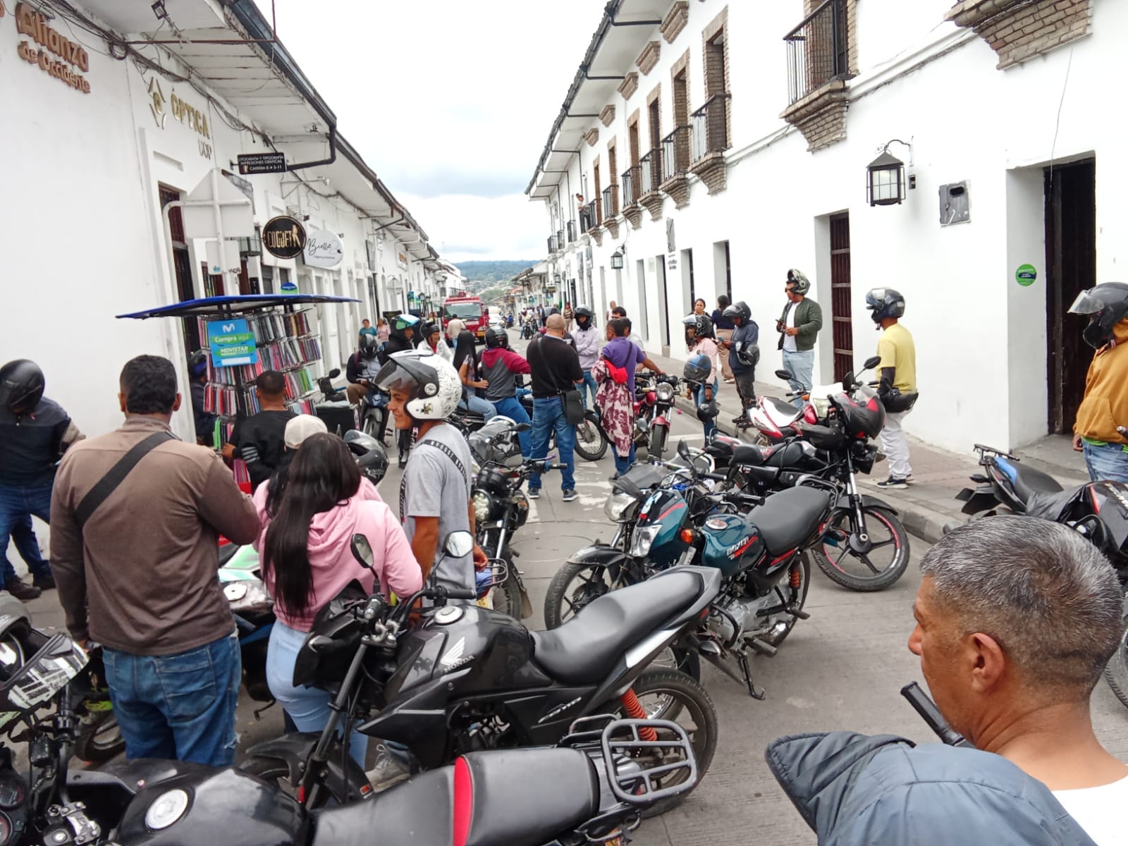 Mototaxistas vencen a la alcaldía de Popayán y logran tumbar varios puntos del decreto que prohibía el parrillero en el centro de la ciudad