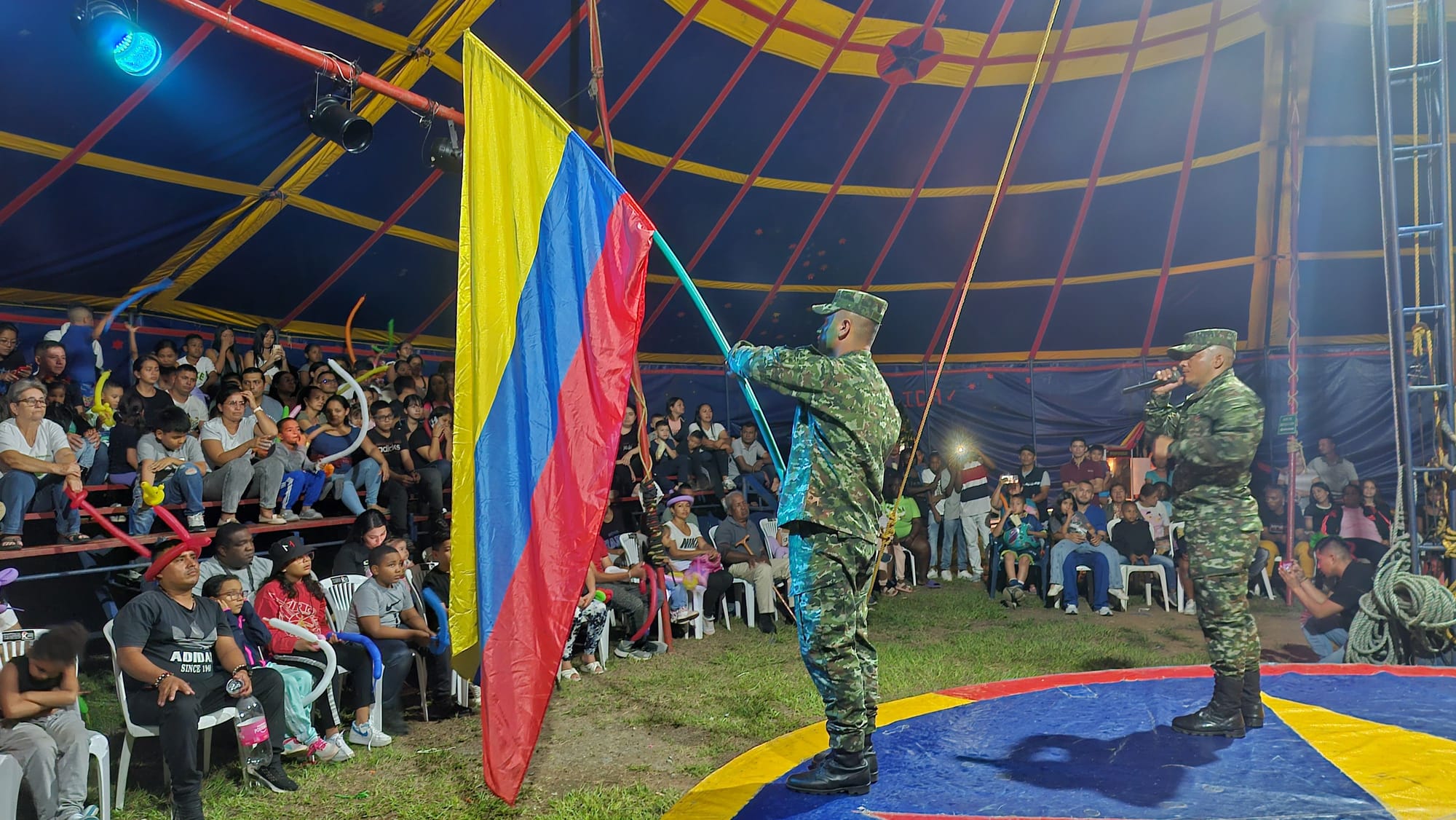 El Circo Colombia del Ejército Nacional llegó  a Santander de Quilichao, Cauca