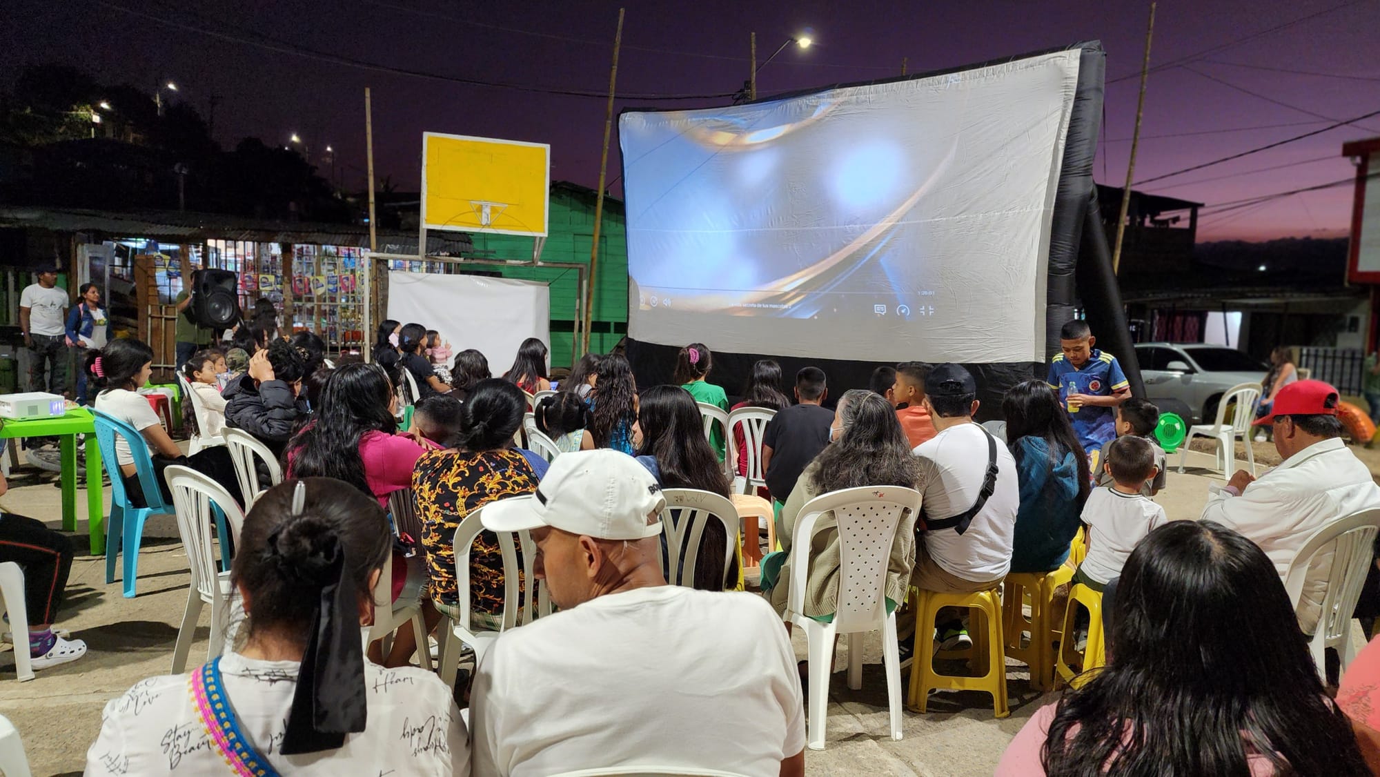 Cine al Barrio llegó al sector de Gustavo Restrepo de Popayán