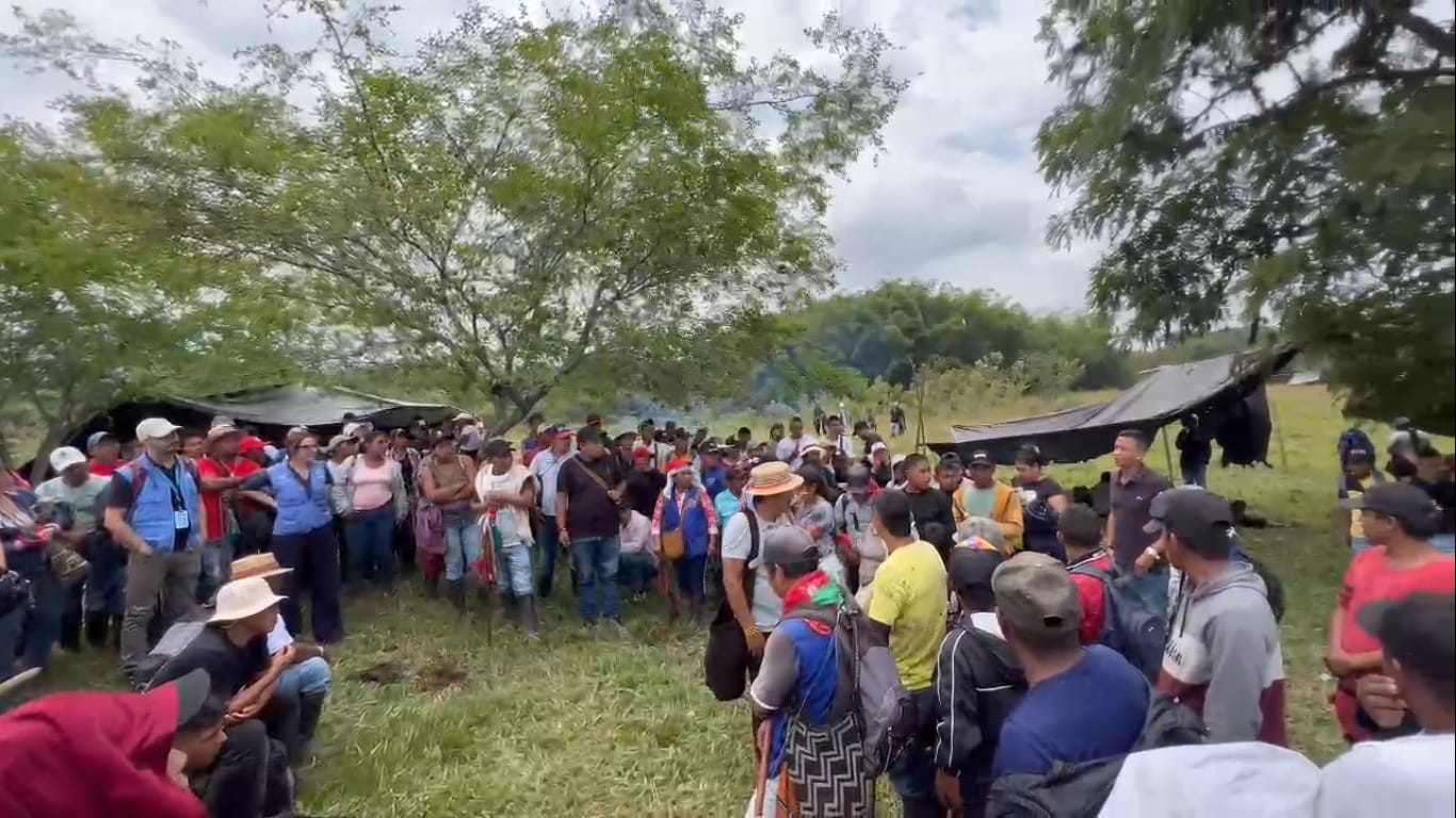 Campesinos acusan a indígenas de ocupar su terreno en Caloto, Cauca