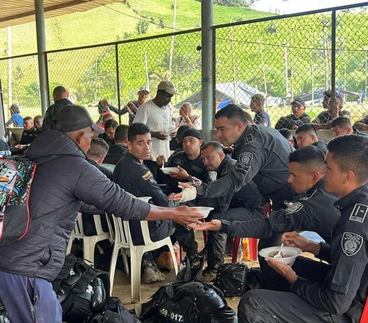 Comunidades rurales de Argelia advierten: “Si el Ejército se retira, la guerra volverá”