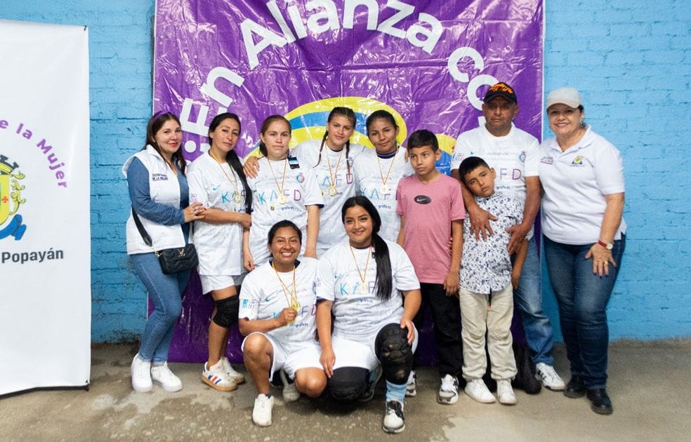 Más de 200 mujeres conmemoraron el 8M en la vereda Calibío