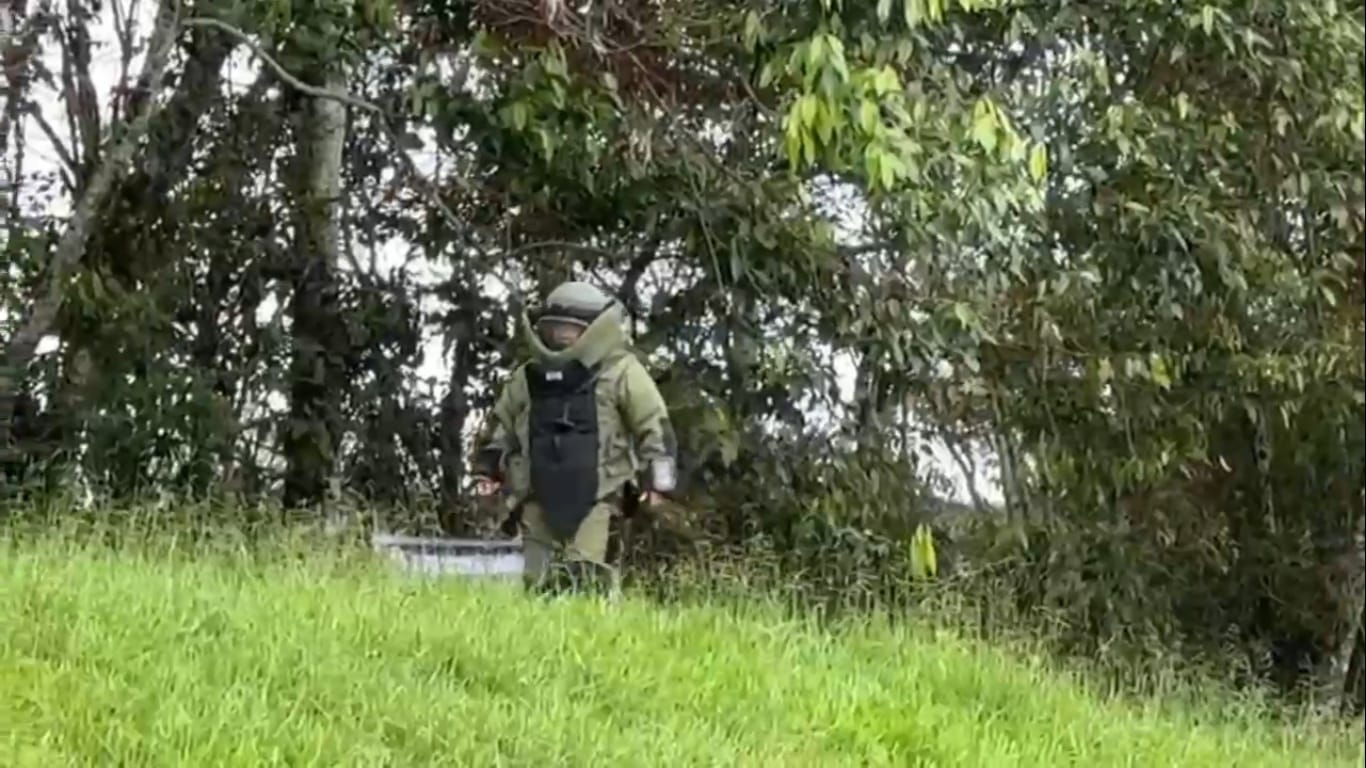 Así detonaron explosivo en la variante de Popayán: policía utilizó un robot