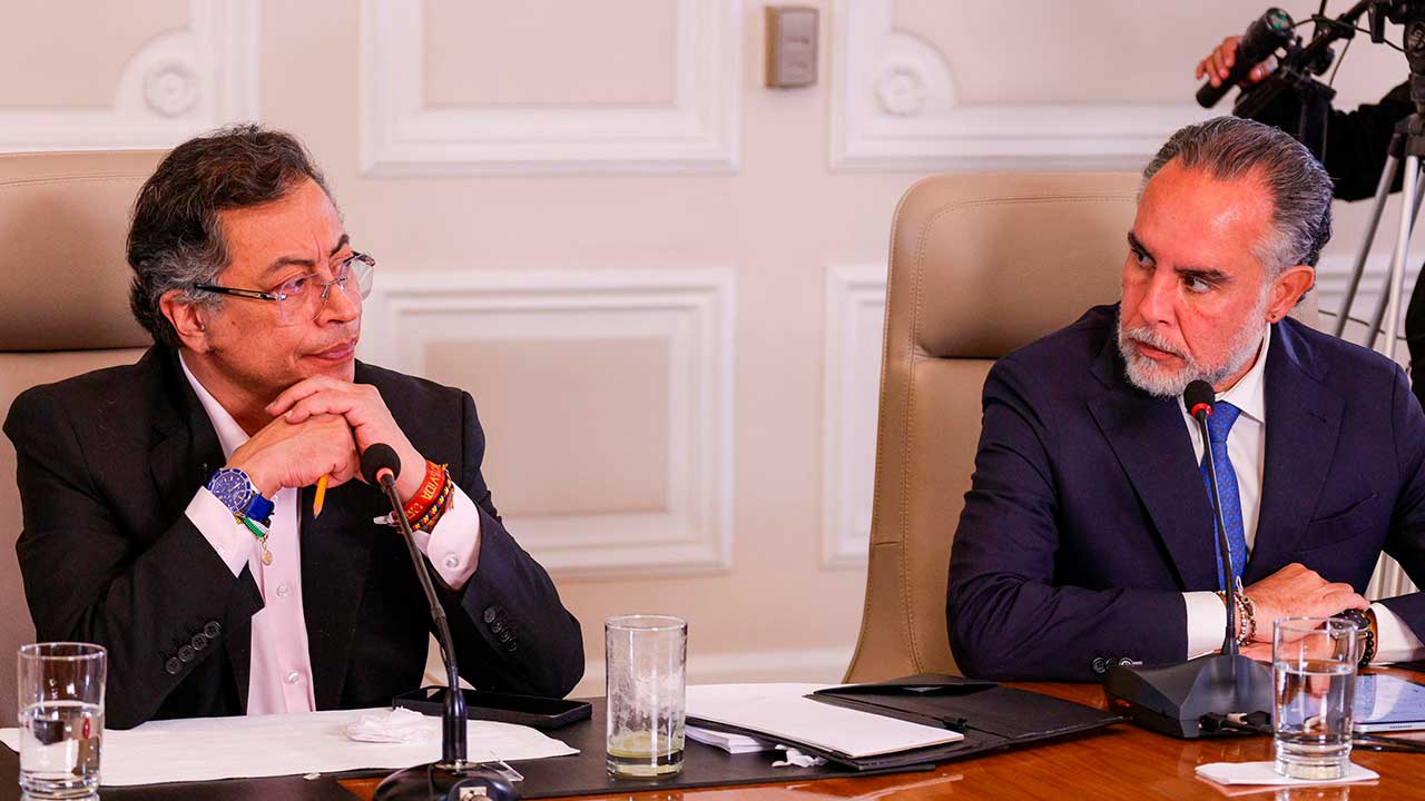 Petro regañó a sus Ministros ante la falta de presencia en el Cañón del Micay