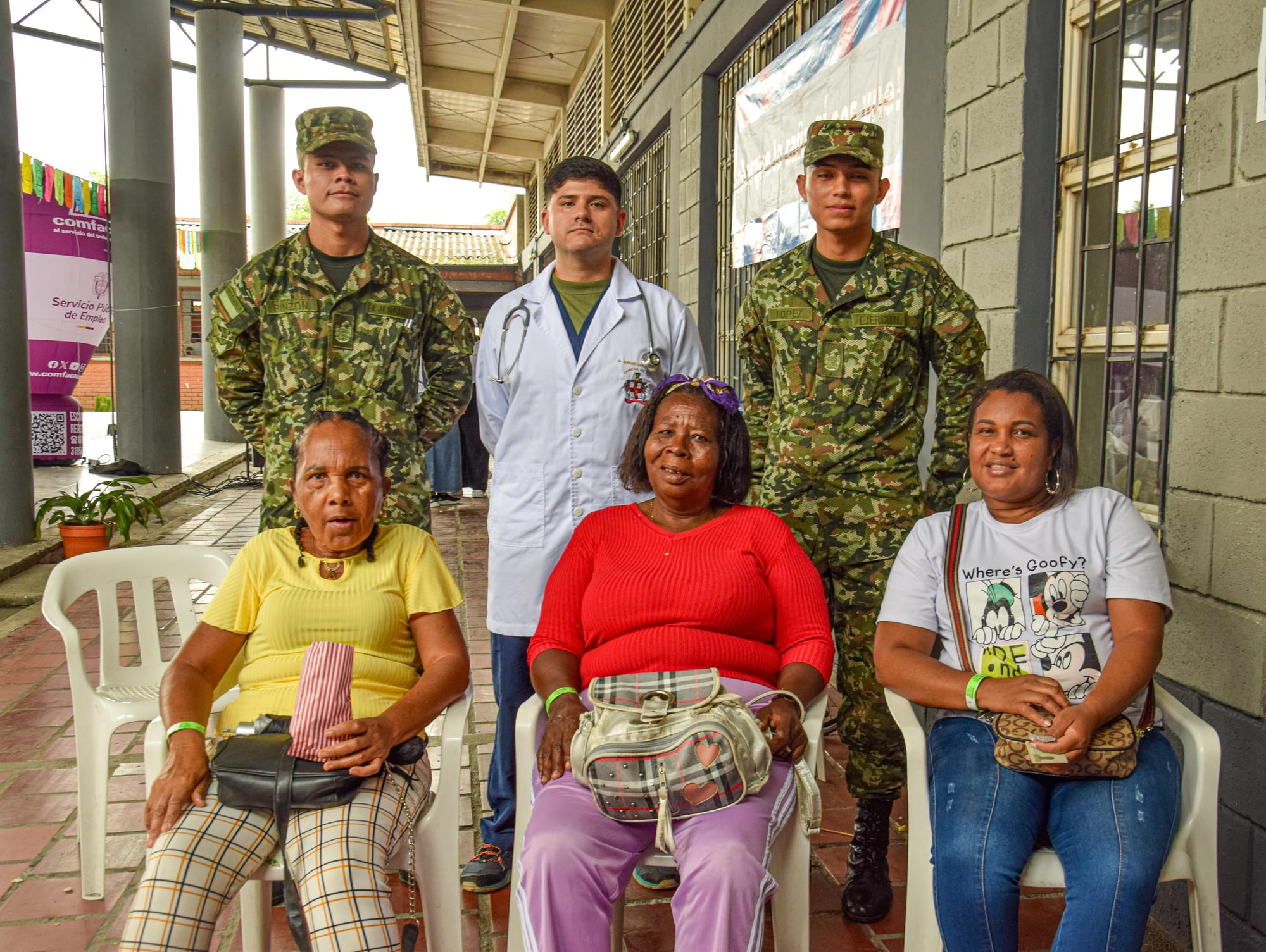 Ejército Nacional aporta salud, bienestar y esperanza en Padilla, Cauca, durante jornada “La Caña Nos Une”