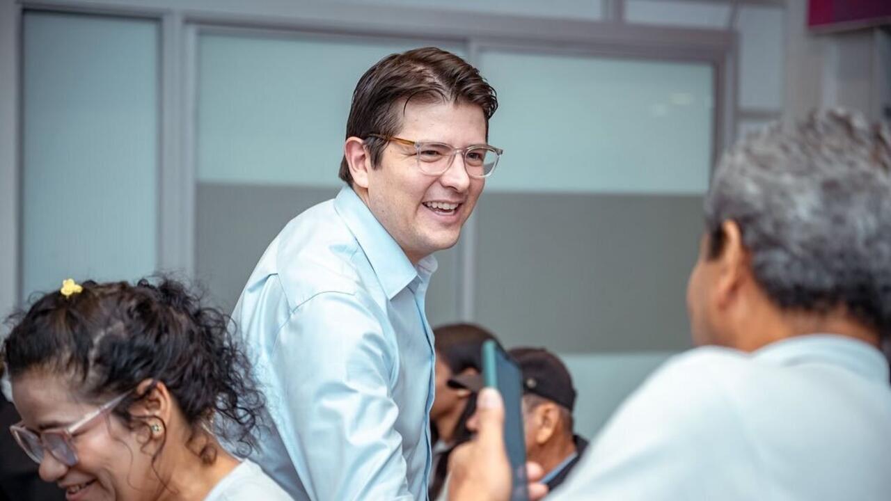 El senador Miguel Uribe Turbay salió bien de la última cirugía, confirmó la esposa