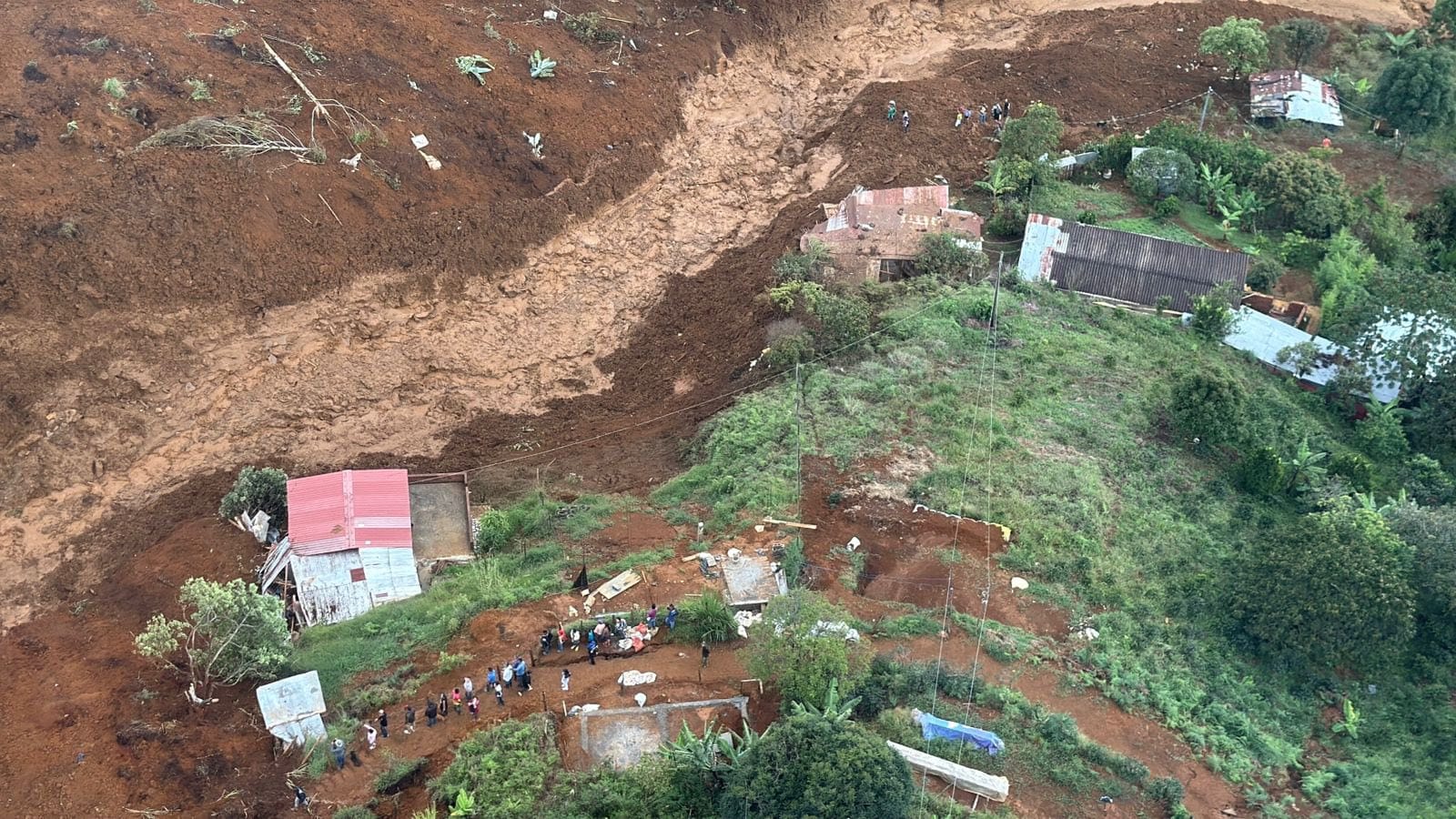 Emergencia en Bello, Antioquia por avenida torrencial: hay ocho víctimas fatales