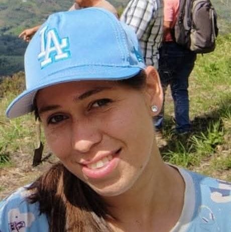 Angie Leandra Henao Zambrano, la lideresa campesina asesinada delante de sus hijos