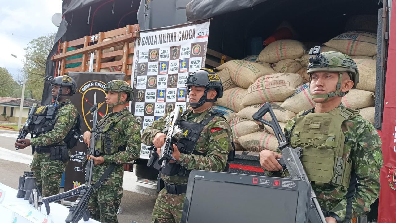 Más de una tonelada de café recuperada y seis capturados en operativo militar