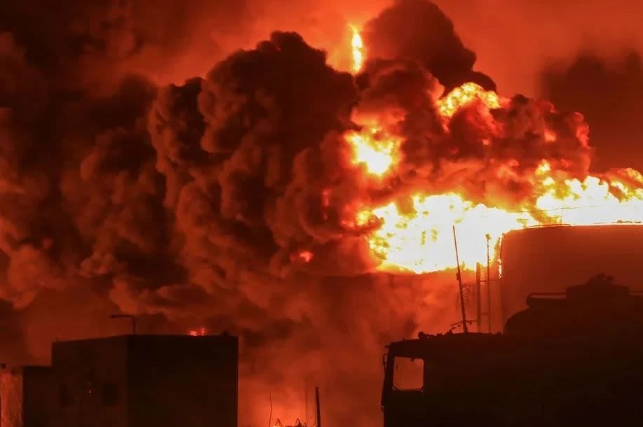 Yemen ataca abiertamente y con misiles a Israel tras bombardeos contra su territorio