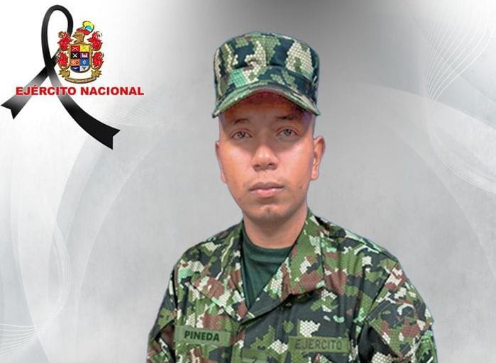 Esneider Alejandro Pineda Olarte, el soldado quilichagüeño que murió en un ataque de las disidencias de las Farc de alias Calarcá
