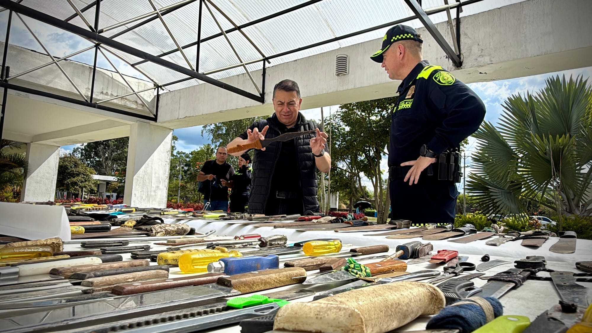 Más de 600 armas blancas incautadas en Popayán durante 12 días de operativos conjuntos