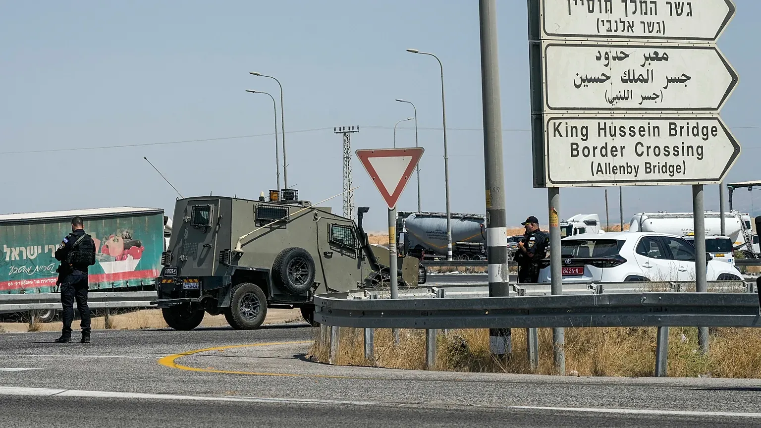 Mueren dos personas pierden la vida en un paso fronterizo controlado por Israel entre Jordania y Cisjordania