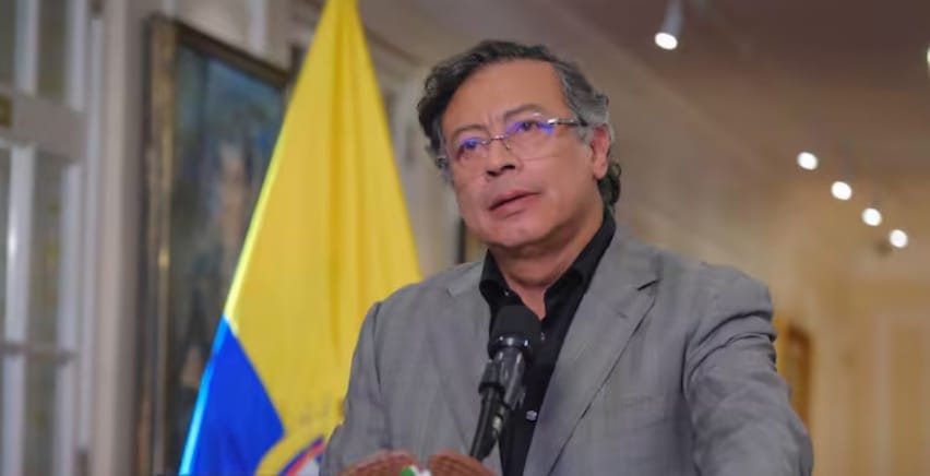 Petro propone que el Banco de la República sea único comprador de oro para cortar finanzas ilegales