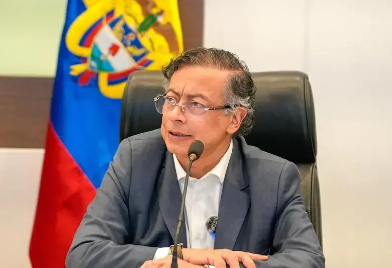 Presidente Gustavo Petro confirmó acercamientos con clan del golfo y a Catar como mediador de paz en ese proceso