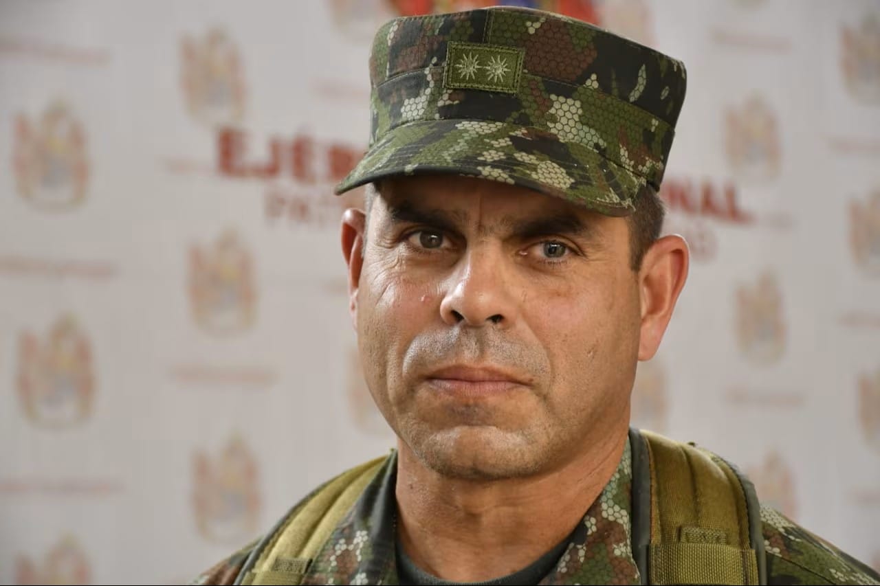 El todopoderoso general Federico Mejía es investigado porque al parecer usó un helicóptero militar para liberar a un narco en el Cauca