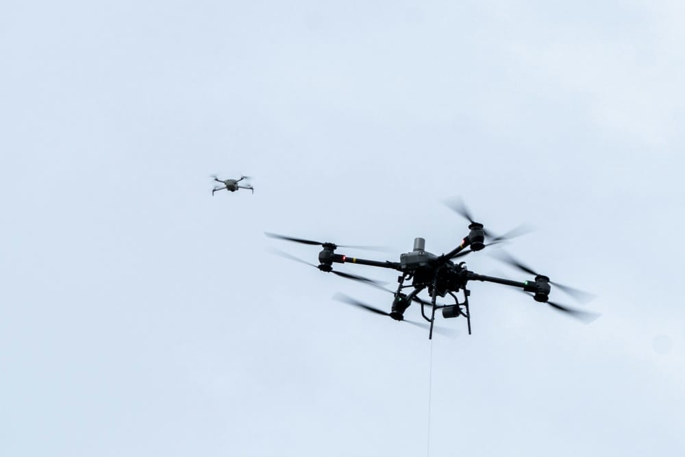Gobierno prepara resolución para restringir la importación y uso de drones en Colombia