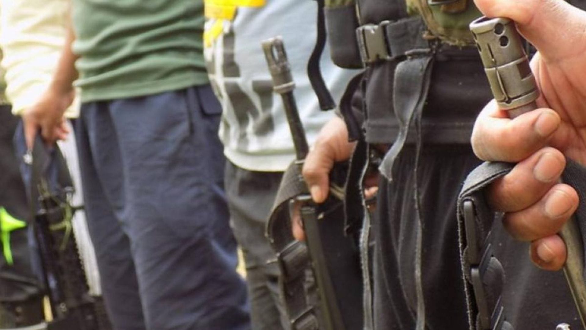 Grupos armados estarían usando falsos ‘cazatalentos de fútbol’ para reclutar menores