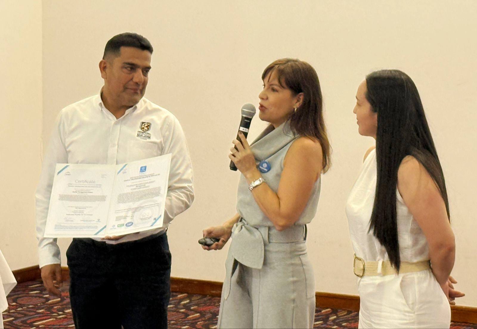 Juan Carlos Arteaga: los resultados del Hospital San José que desmienten el ruido político