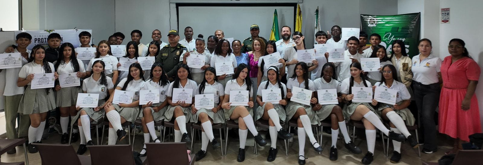 43 jóvenes se gradúan como Guardianes del Turismo y Patrimonio en Santander de Quilichao