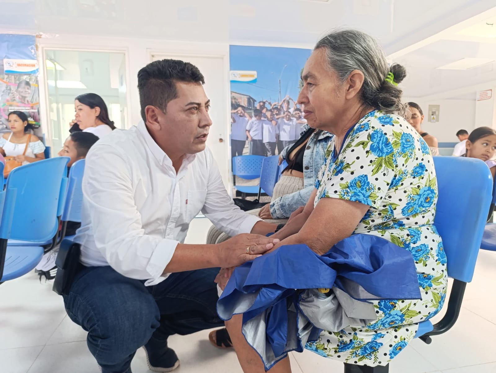 Renuncia Mario Campo, el gerente que llevó la Nueva EPS del escritorio al territorio en el Cauca