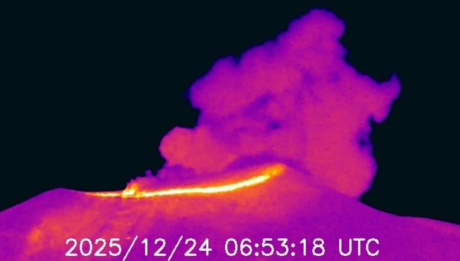 Volcán Puracé continúa en alerta naranja por sismicidad, emisión de gases y ceniza