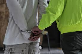 Capturan y encarcelan a hombre señalado de matar a su madre y fingir muerte natural